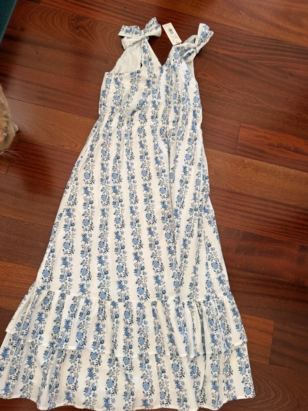 Vineyard Vines NWT Sundress with Blue Floral Print and Tie Straps - Picture 5 of 5